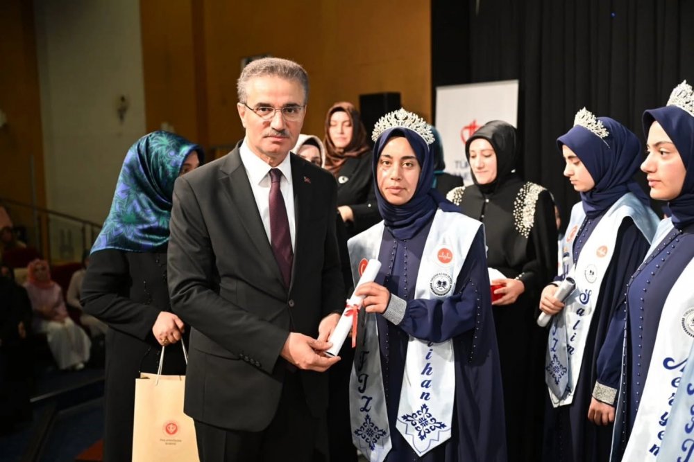 75 Hafız Öğrenci İcazet Belgesine Kavuştu