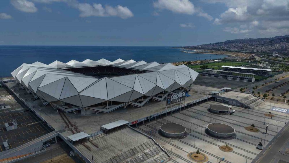Trabzonspor Stadyumu'nda Yeni Sezon Öncesi Kapsamlı Yenilik: Kapasite 41 Bin 61 Kişi Oldu
