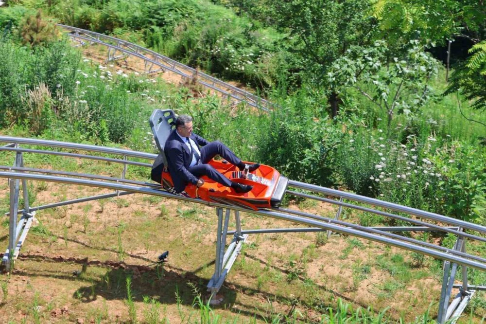 Doğu Karadeniz’in En Uzun Dağ Kızağı Trabzon’da Hizmete Açıldı