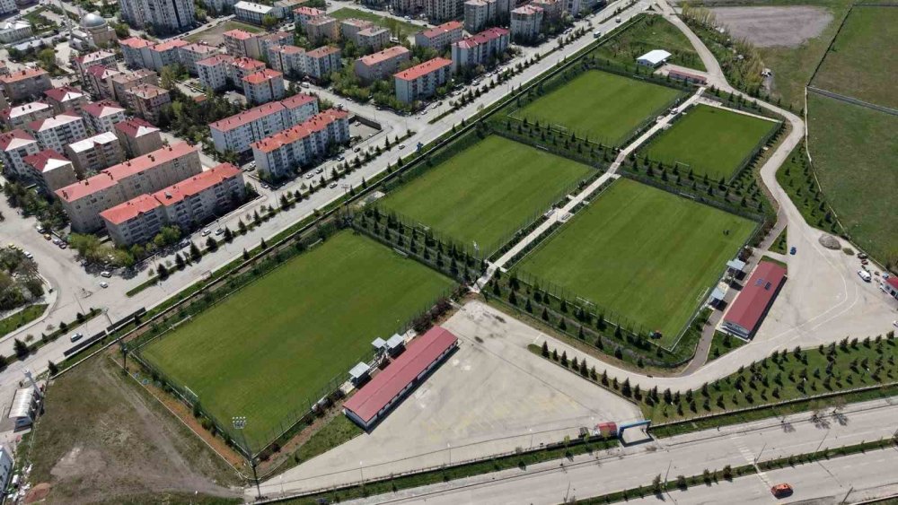 Palandöken’de Yeni Sezon Mesaisi Sürüyor: 8 Takım Erzurum’da Kamp Yapıyor