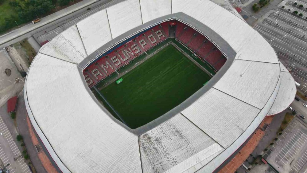 Samsunspor’un Stat Zemini Yeni Sezona Hazırlanıyor: Hibrit Çim Uygulamasına Başlandı