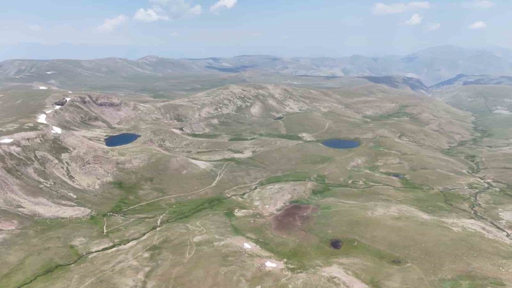 Doğa Tutkunlarının Yeni Gözdesi: Erzurum’un Saklı Güzelliği ‘mescit Dağı’ Keşfedilmeyi Bekliyor