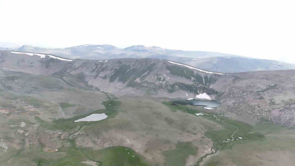 Doğa Tutkunlarının Yeni Gözdesi: Erzurum’un Saklı Güzelliği ‘mescit Dağı’ Keşfedilmeyi Bekliyor