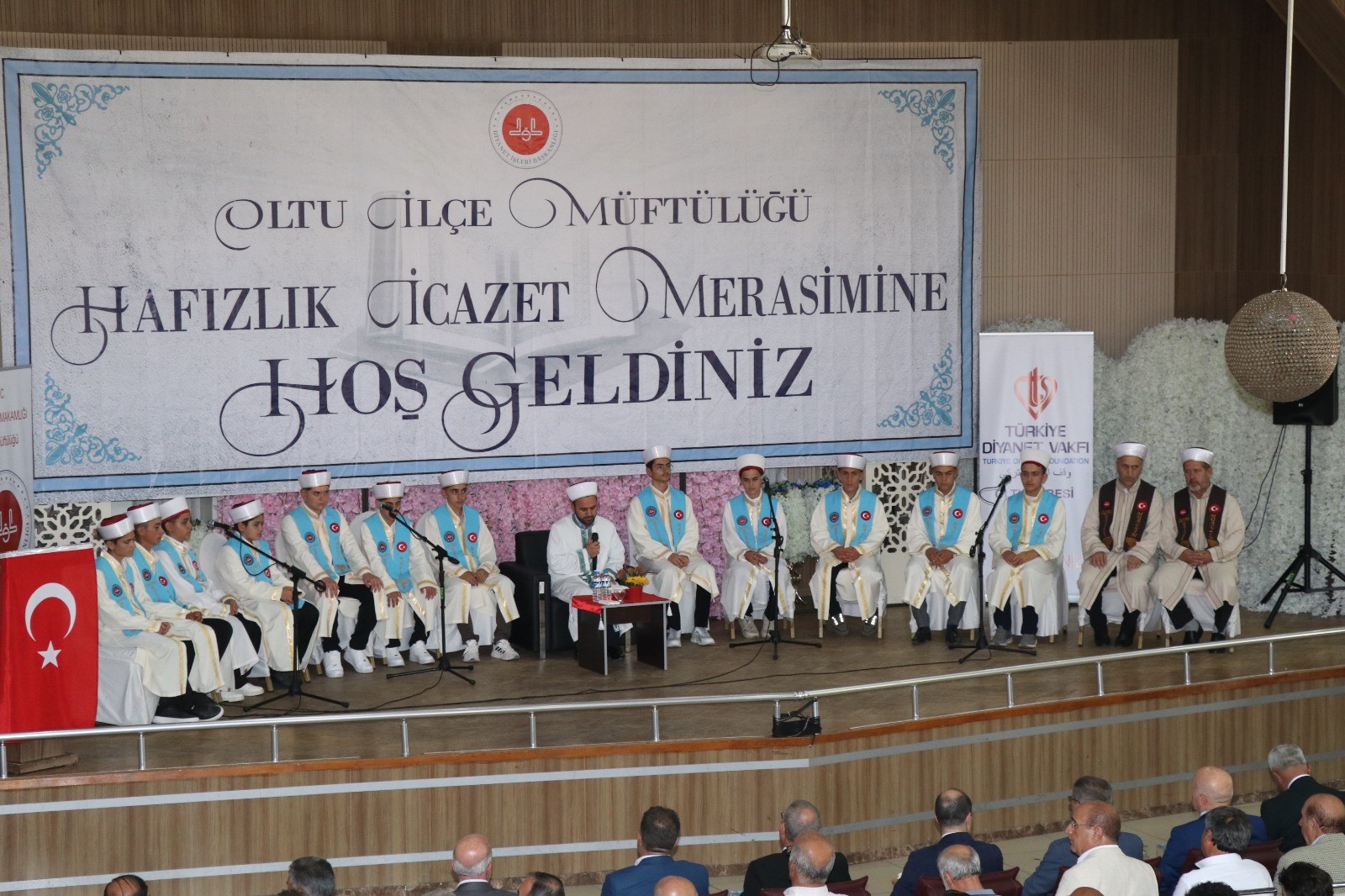 aw761723-06.jpg