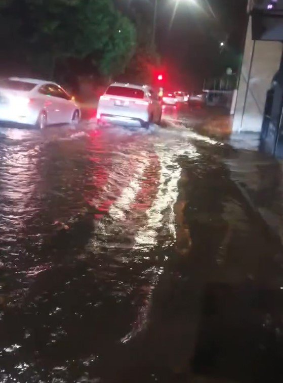 Çarşamba İlçesinde Sağanak Etkili Oldu