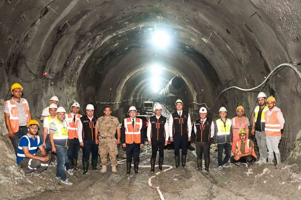 Rize-Erzurum hattında dev adım: Kırık Tüneli’nde sona yaklaşılıyor