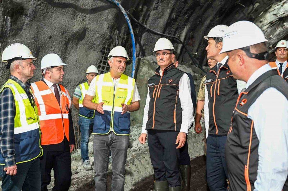 Rize-Erzurum hattında dev adım: Kırık Tüneli’nde sona yaklaşılıyor