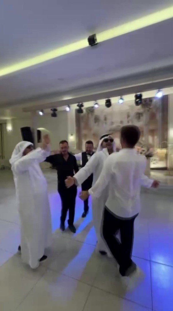 Salah Çılgınlığı Düğüne Yansıdı