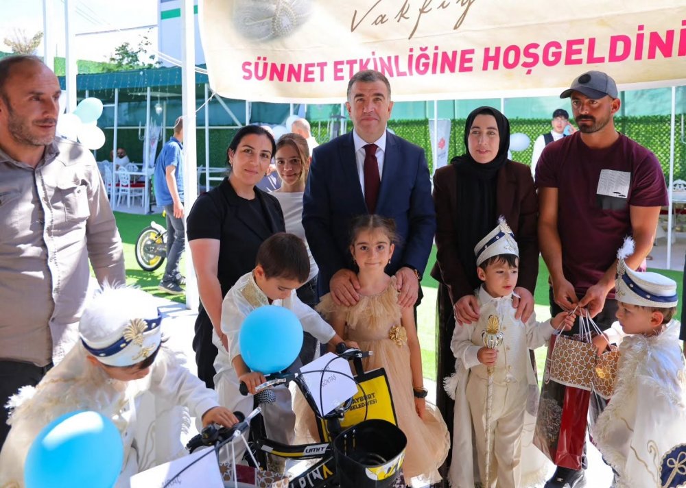 Bayburt’ta Çocuklar İçin Sünnet Şöleni