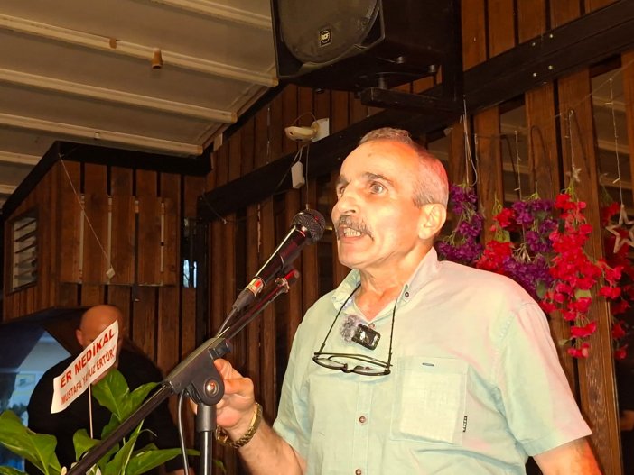 zeki-1.jpg