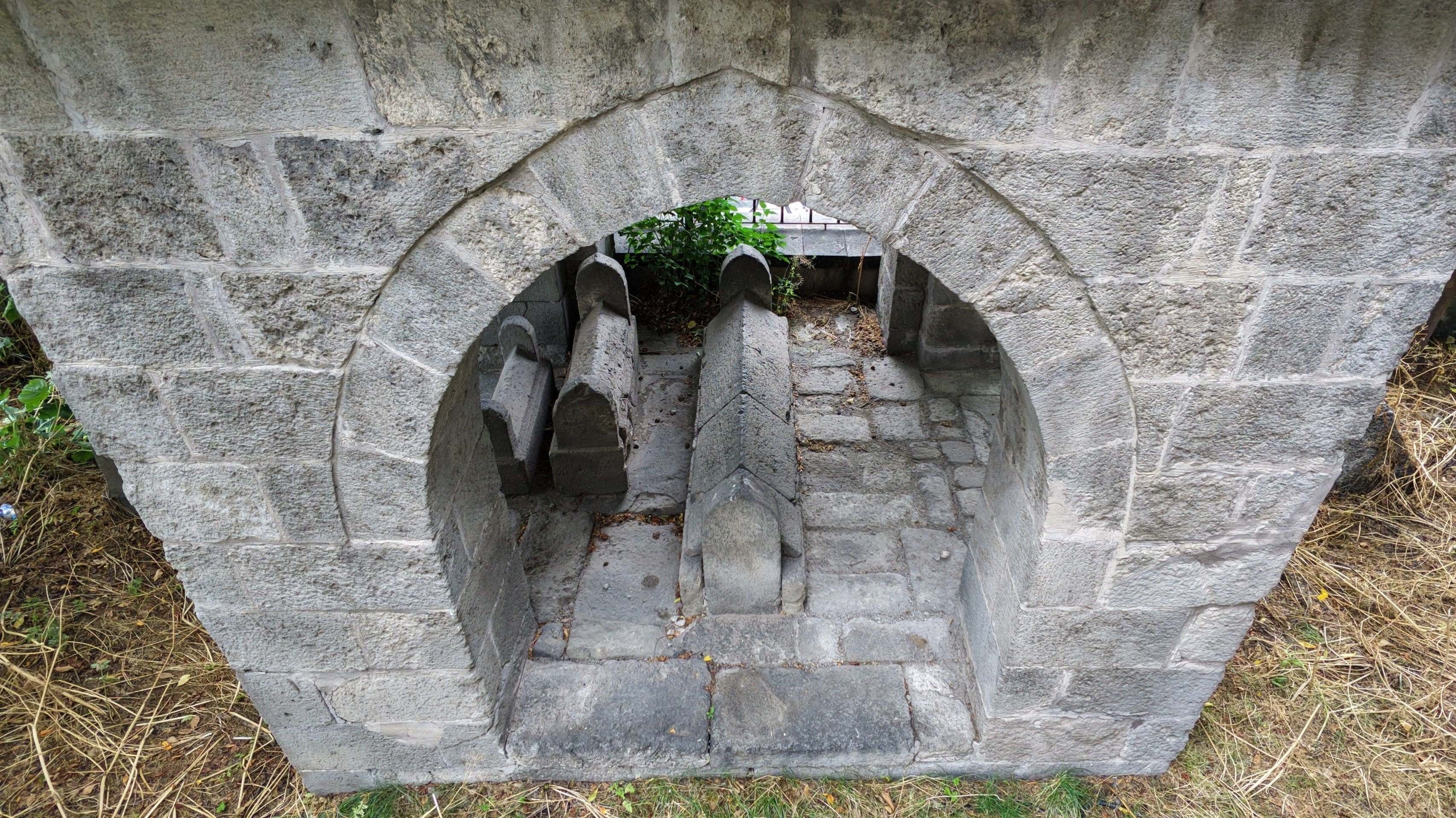 aw774651-02.jpg