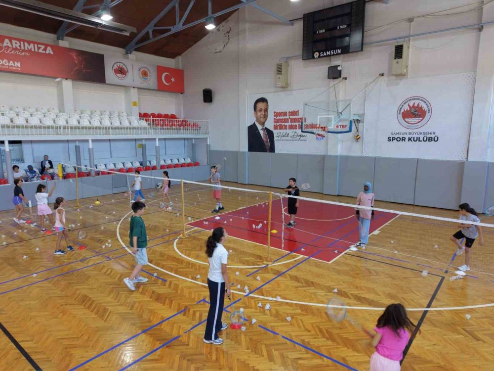 Samsun’da Yaz Spor Okullarına 422 Çocuk Ve Genç Katıldı