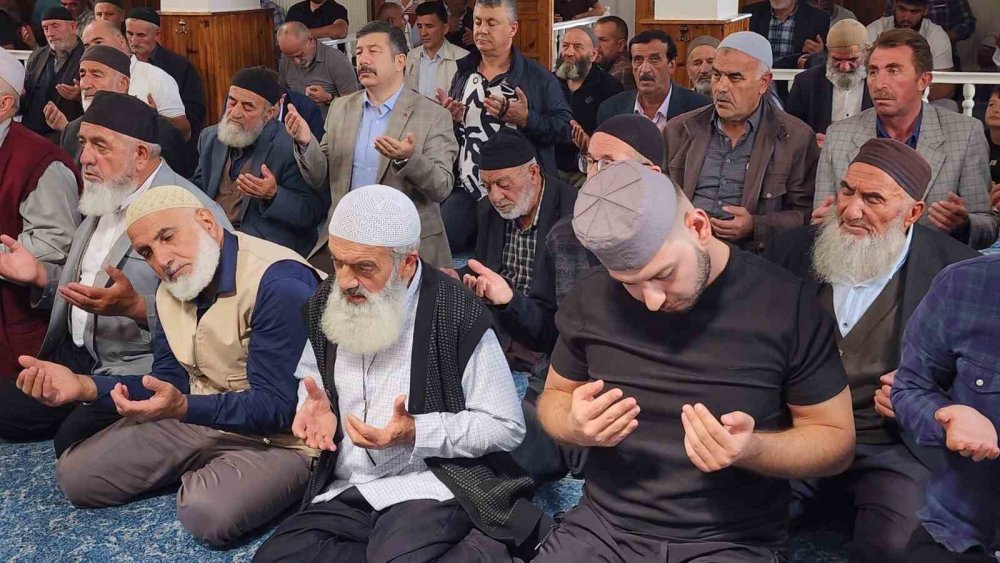 Erzurum’da 2 Bin 658 Hatim İçin Dua Edildi