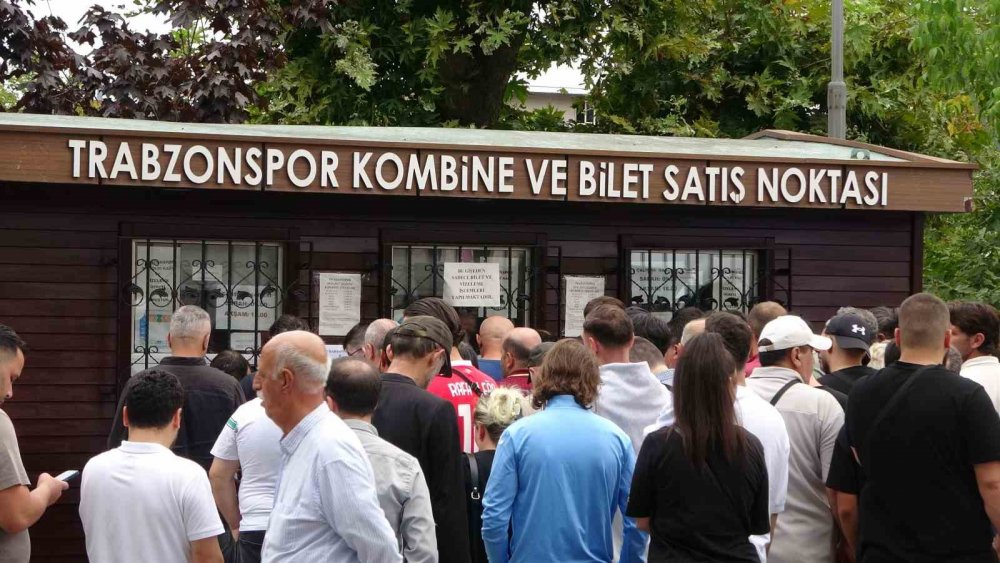 Trabzonspor - Galatasaray Maçının Biletleri Satışa Çıktı