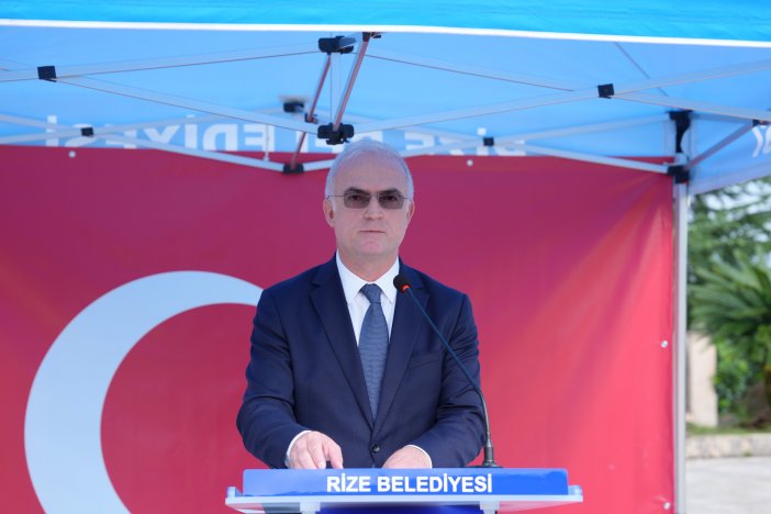 ataturk-manset-13.jpg