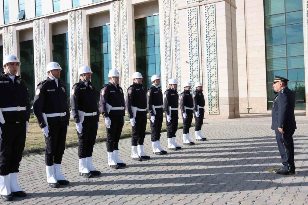 Erzurum Emniyet Müdürü Mahmut Ay Göreve Başladı