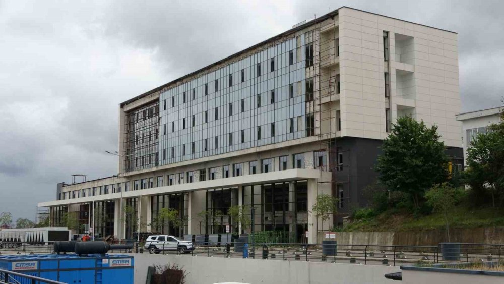 Temeli 10 Yıl Önce Atılan Ktü Çocuk Hastanesi Önümüzdeki Yıl Hizmete Açılacak