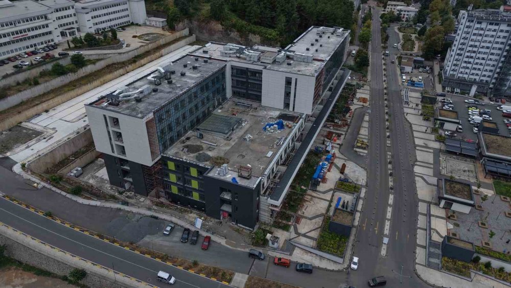 Temeli 10 Yıl Önce Atılan Ktü Çocuk Hastanesi Önümüzdeki Yıl Hizmete Açılacak