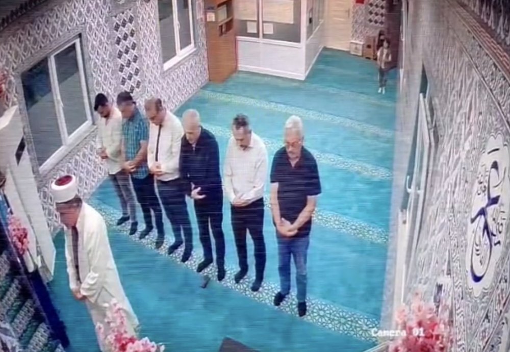 5 Yaşındaki Altan’dan Cami İmamına Duygu Dolu Kavuşma