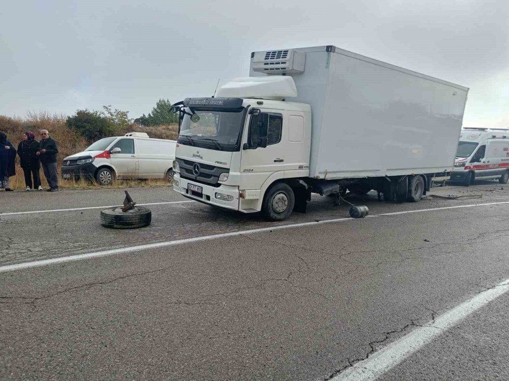 Kop Dağı Zirvesinde Zincirleme Kaza: 5 Yaralı
