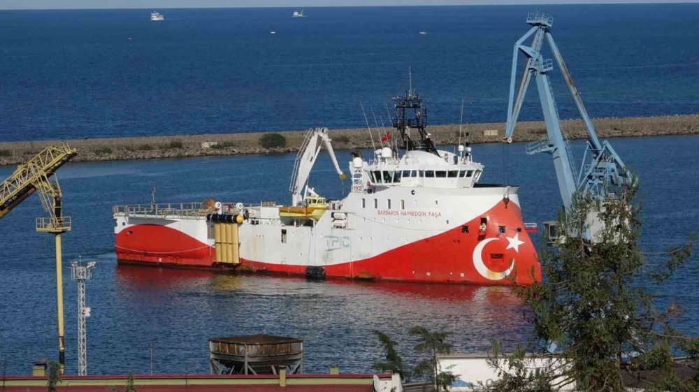Trabzon ve Rize açıklarında enerji arayışı: Barbaros Hayreddin Paşa Karadeniz’de sahaya indi