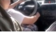 Araba sürmeyi öğrenen çocuğun dramı